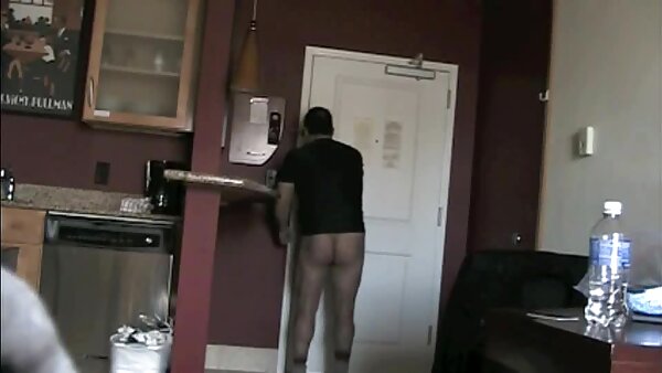 بوسومي سمراء توري لين سكس اجنبي محارم جديد الهزات من الصعب الديك ويحاول الحصول على السائل المنوي