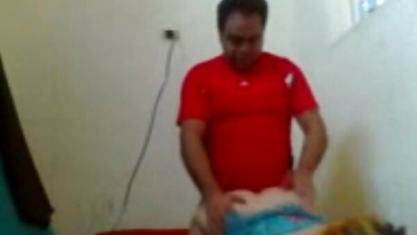 الهواة سمراء الشعر سكانك AUDRY SHY هو الحصول على سكس محارم مترجم جديد الكعك لها محشوة مع دسار