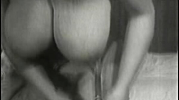 شقراء مفلس جيني هندريكس الملاعين على طاولة المكتب فلم سكس اخ واخته