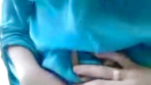 المتأنق المجعد يأكل كس غريب متعرج بلوندي ويحصل على BJ في سكس مترجم اخ واخته المقابل