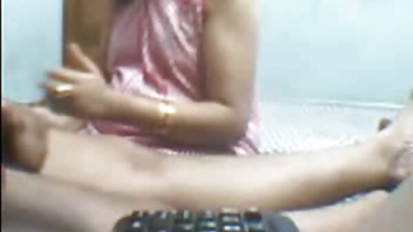 الرجال افلام سكس محارم و دياثه قرنية يجعلون ساكي كوزاكورا بخ بالإصبع بوسها