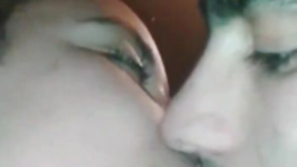 مغرية فاتنة الشعر محارم سكس مترجم الداكن جنيه انتزاع لها مع لعبة الجنس