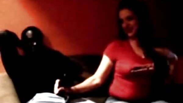 امرأة سمراء قذرة في البيكيني سكس محارم اجنبى الوردي جاهزة للدس الصعب من الخلف