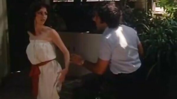 مثليه العمل القذر يضم اثنين سكس اجنبي مترجم اخوات من العاهرات بذيء