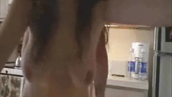وقحة سمراء في النظارات أنجلينا بريل تظهر لها أباريق سكس محارم مترجم حديث كبيرة قبل مشبع بالبخار كس قصف
