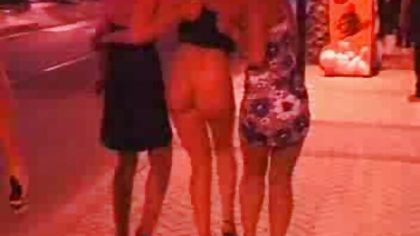 بنات سكس اخوات مترجم جديد البلد غريب ومدلل تمتص الديك في السقيفة