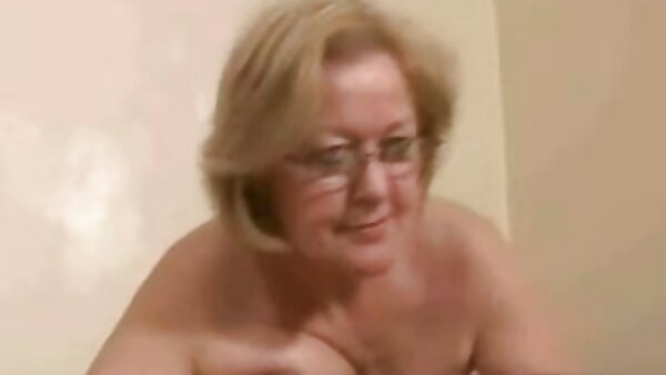 الساخنة سكس محارم جديد مترجم مثل الجحيم سمراء في جوارب طويلة إيلا يعطي اللسان شجاع السوبر لنائب الرئيس
